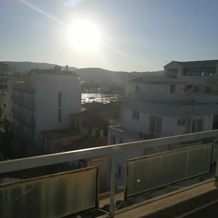 Διαμέρισμα Cristi's